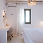 White Cliff Paros 别墅