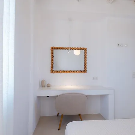 White Cliff Paros ヴィラ *