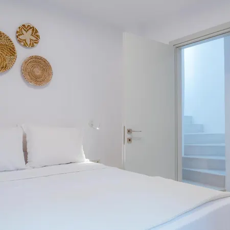 White Cliff Paros ヴィラ *