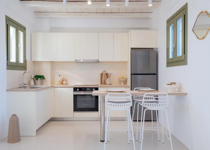 White Cliff Paros Villa *