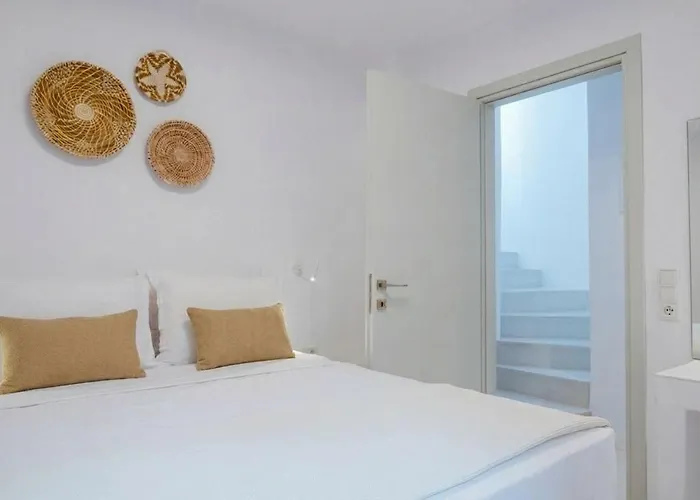 White Cliff Paros Ambelas